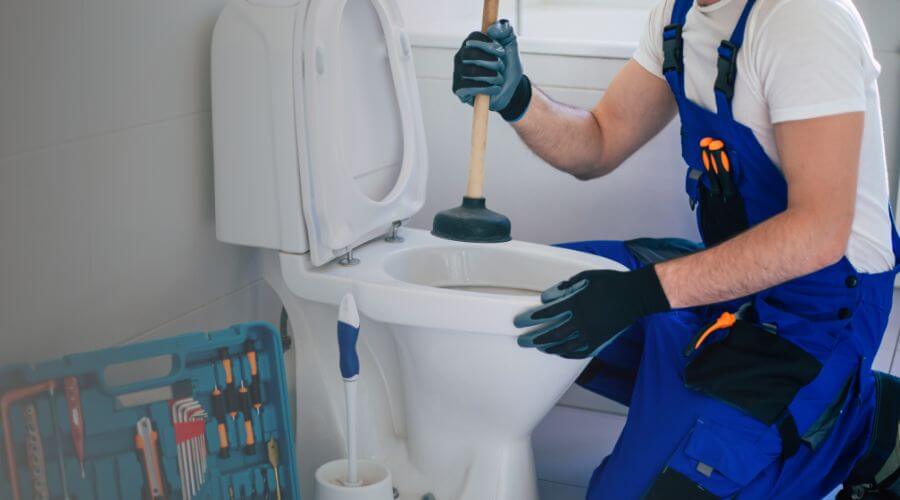 Local annual plumbing maintenance in Raceland, LA